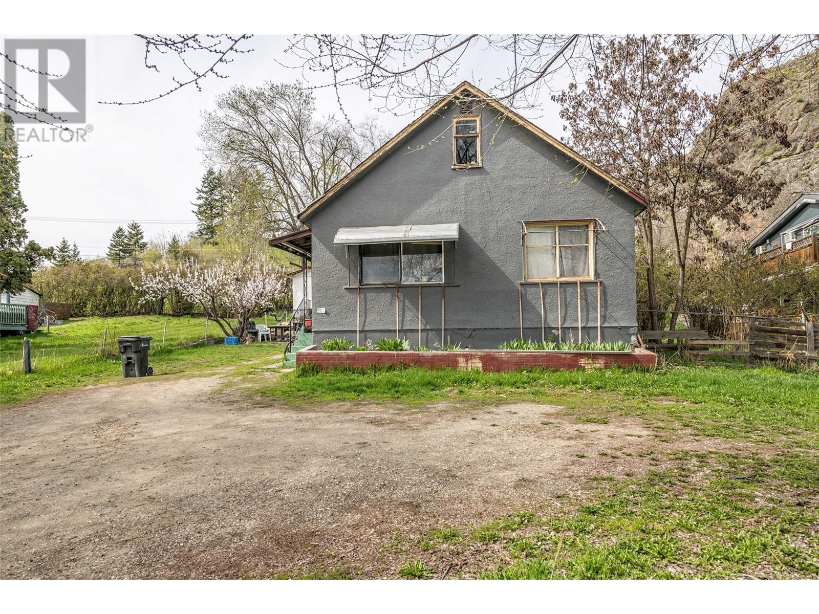  4005 30 Avenue, Vernon