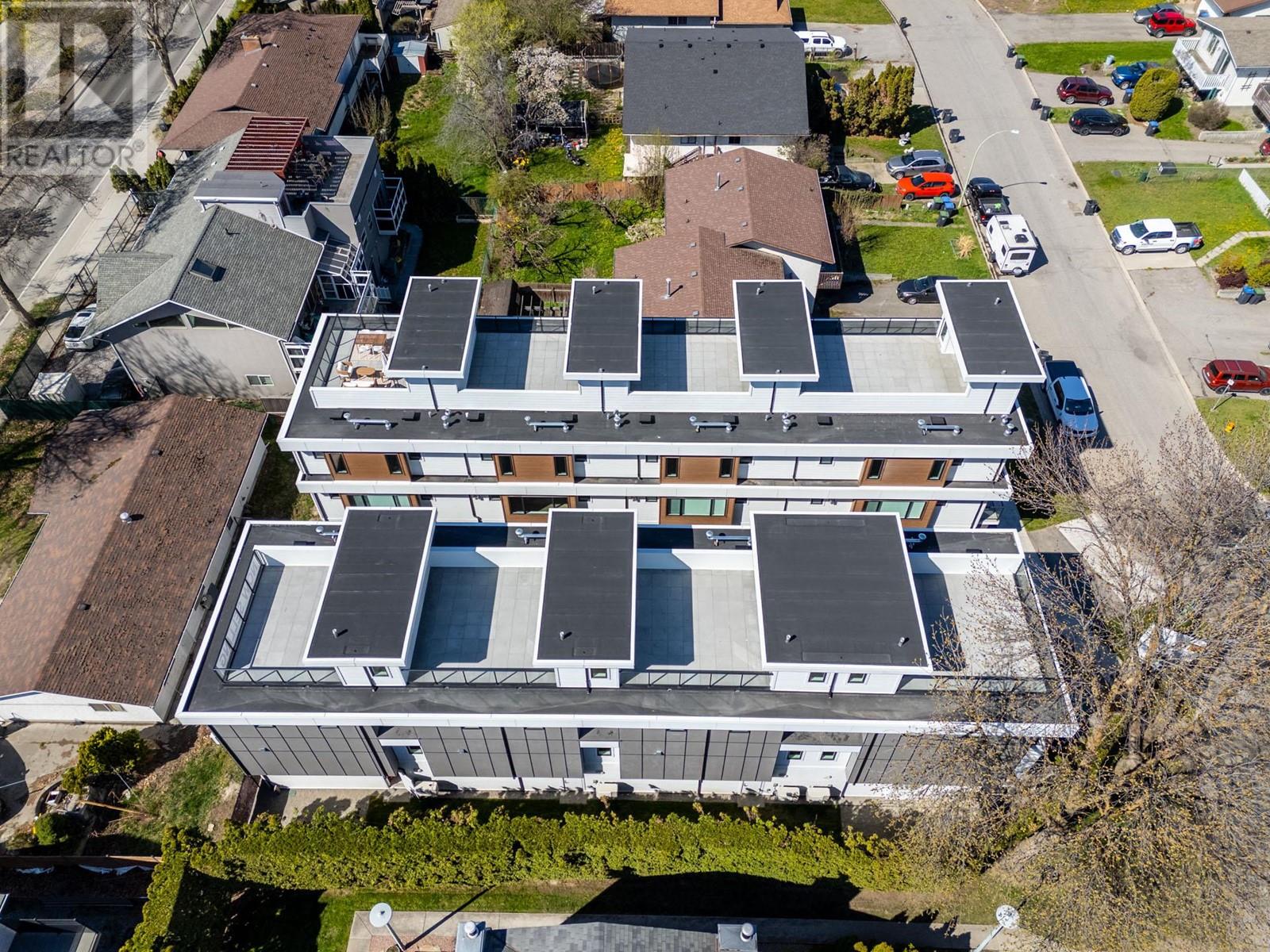2 1463 Inkar Road, Kelowna