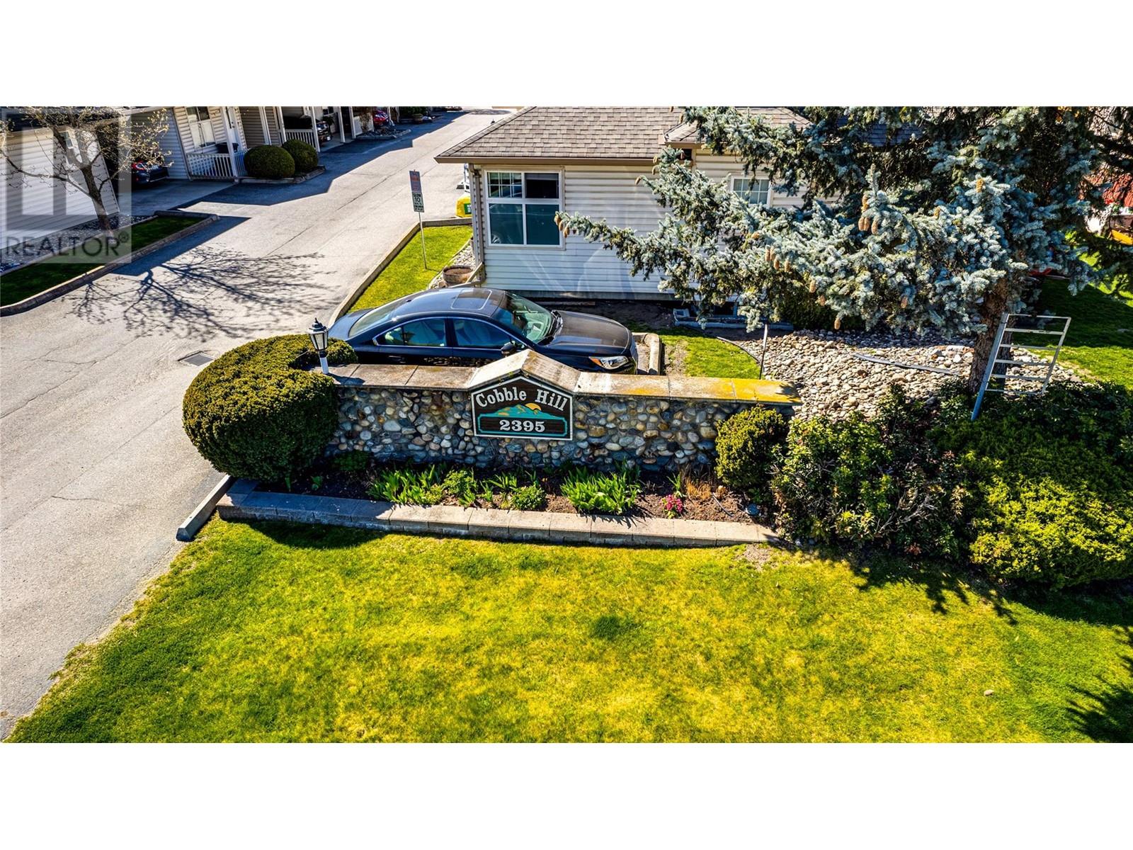 2395 Pleasant Valley Road Unit# 21, Armstrong