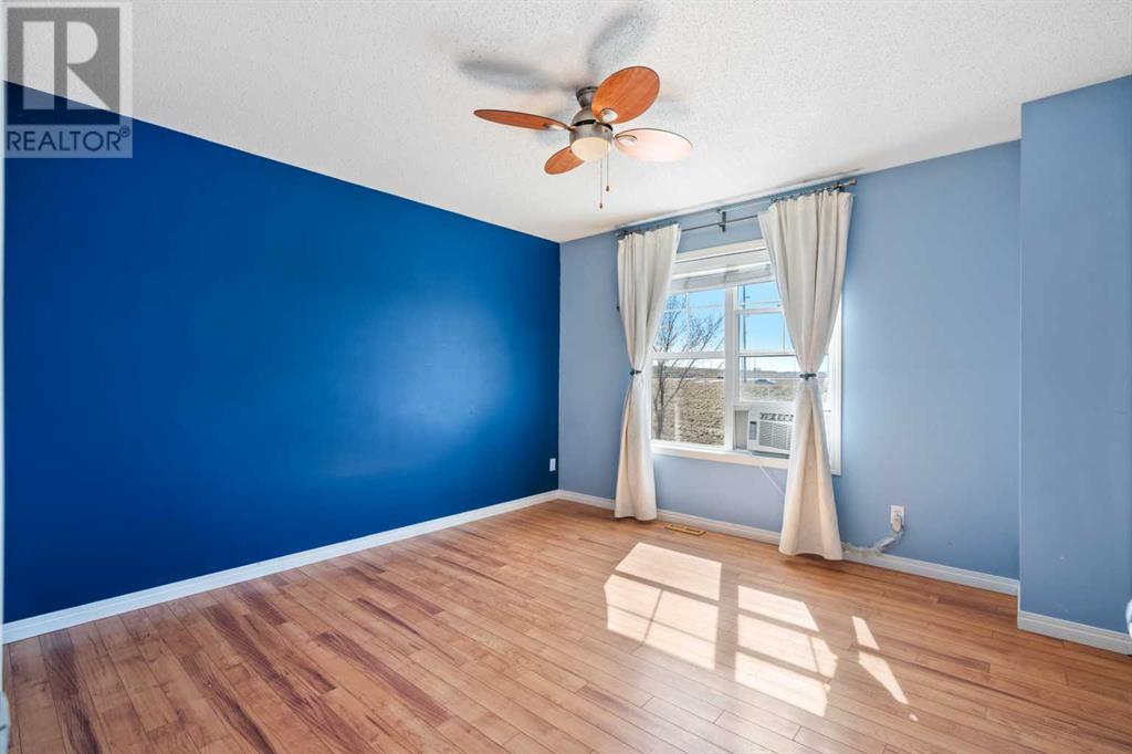 Single Family House for Sale in  Elgin Gardens SE McKenzie Towne Calgary 
