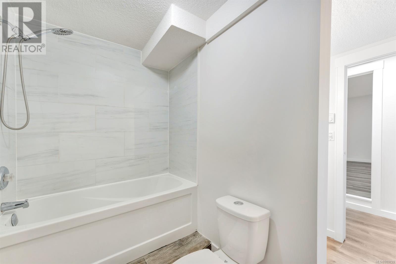 711 Starling Pl, Nanaimo real estate listing 989729
