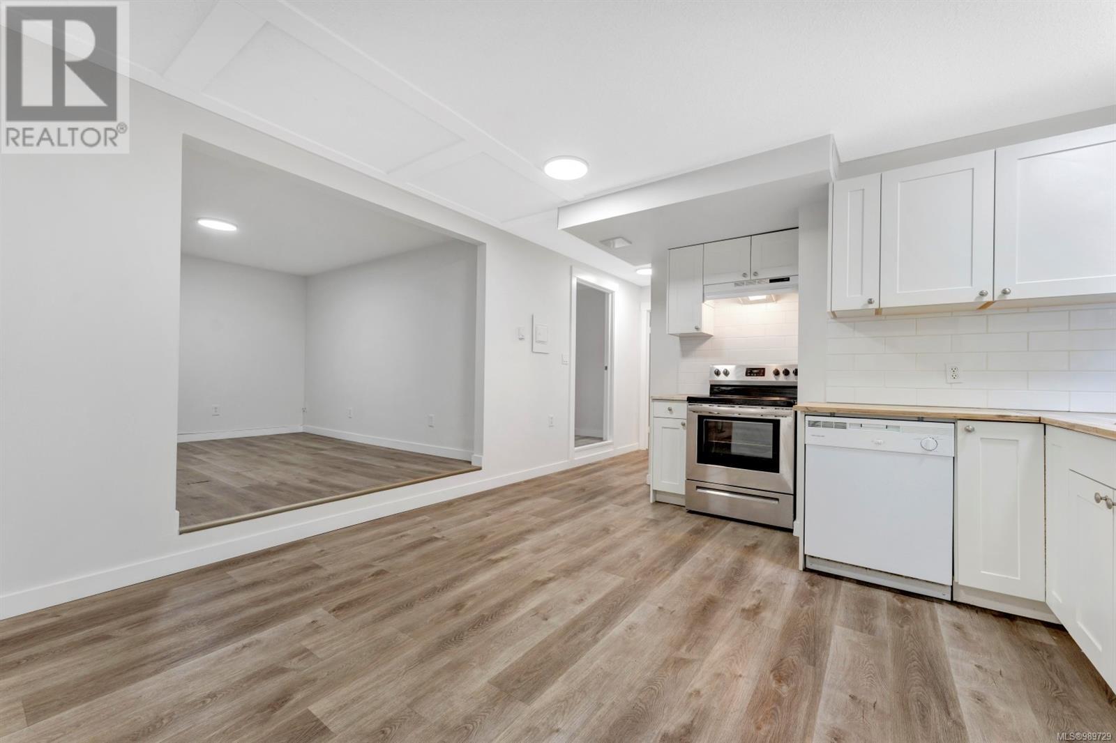 711 Starling Pl, Nanaimo real estate listing 989729