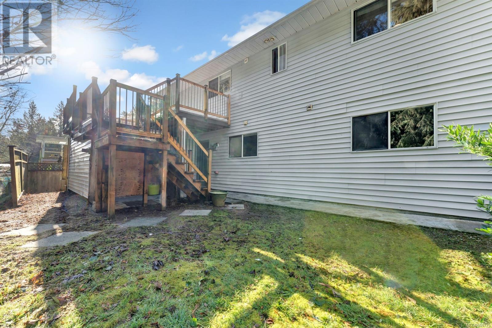 711 Starling Pl, Nanaimo real estate listing 989729