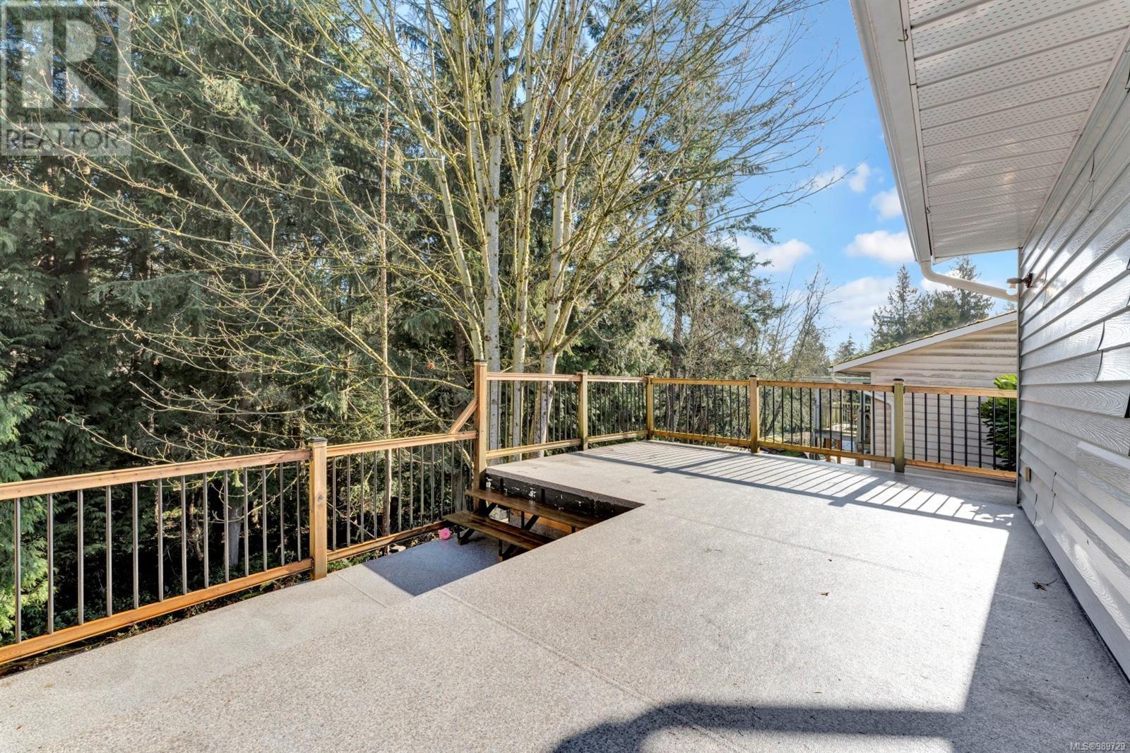 711 Starling Pl, Nanaimo real estate listing 989729