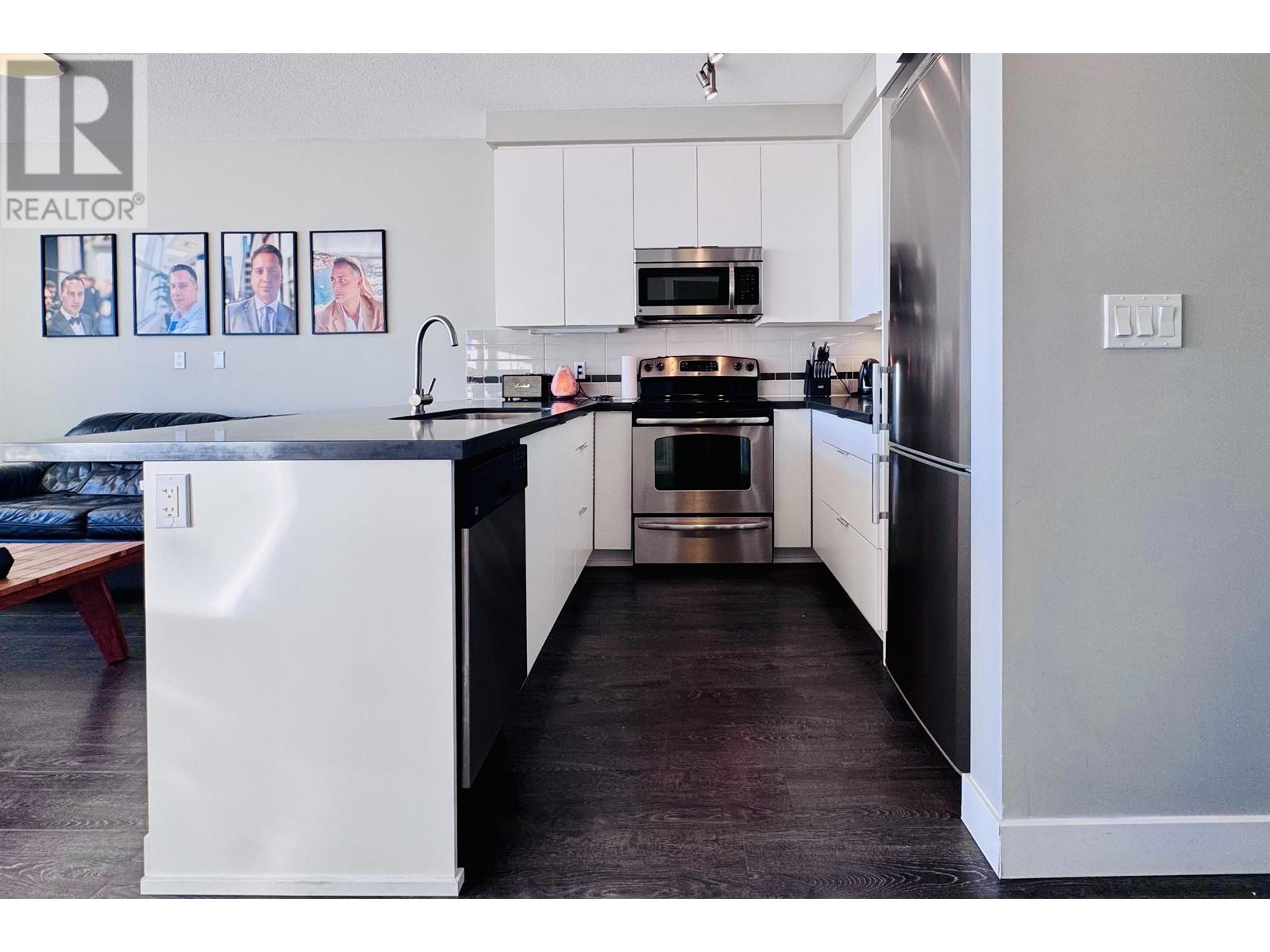 1103 9025 HIGHLAND COURT, Burnaby