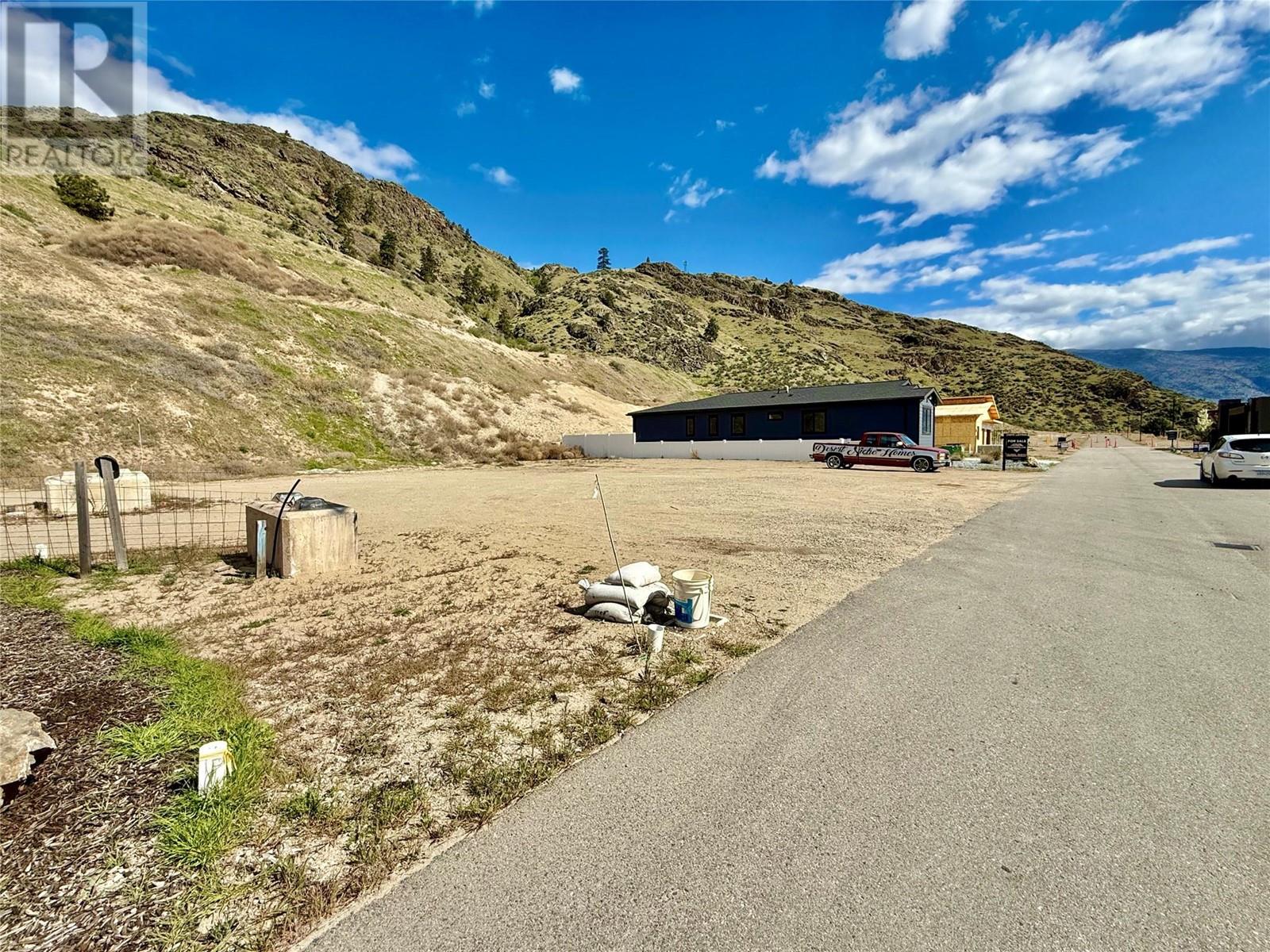 1258 Copper Road, Oliver