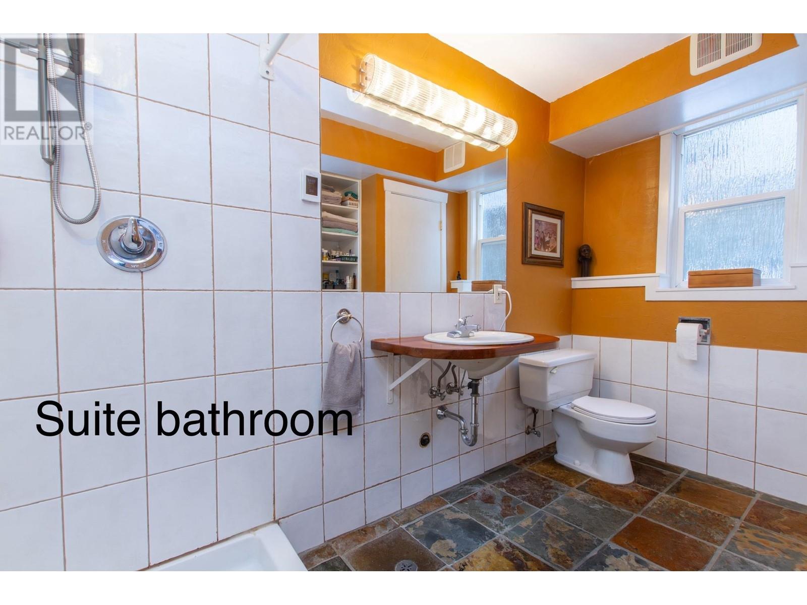 40549 AYR DRIVE, Squamish real estate listing R2992044