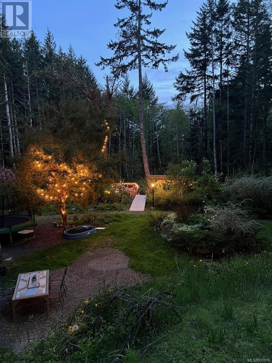 4440 Spellman Pl, Metchosin