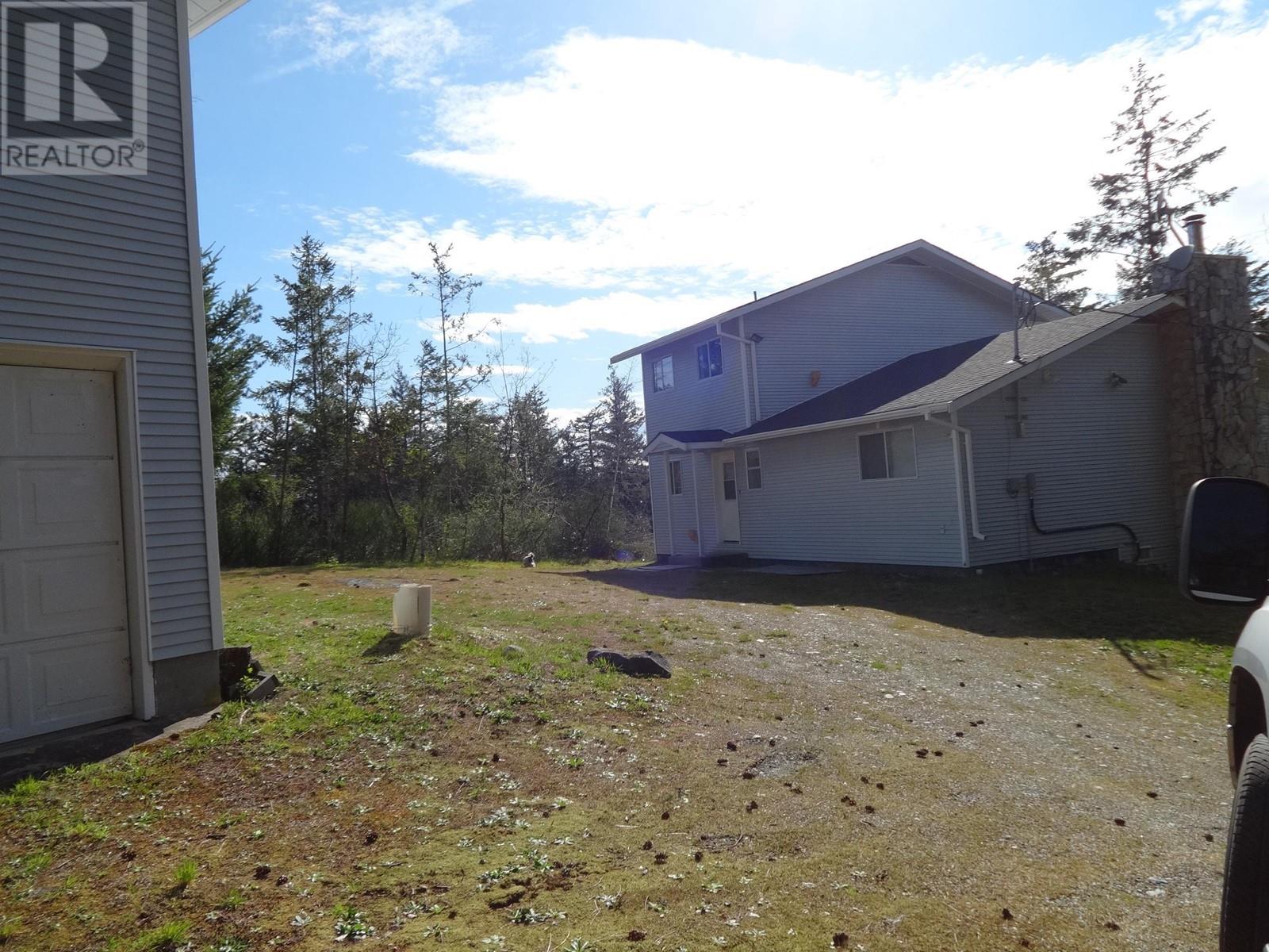 11682 SUNSHINE COAST HIGHWAY, Halfmoon Bay