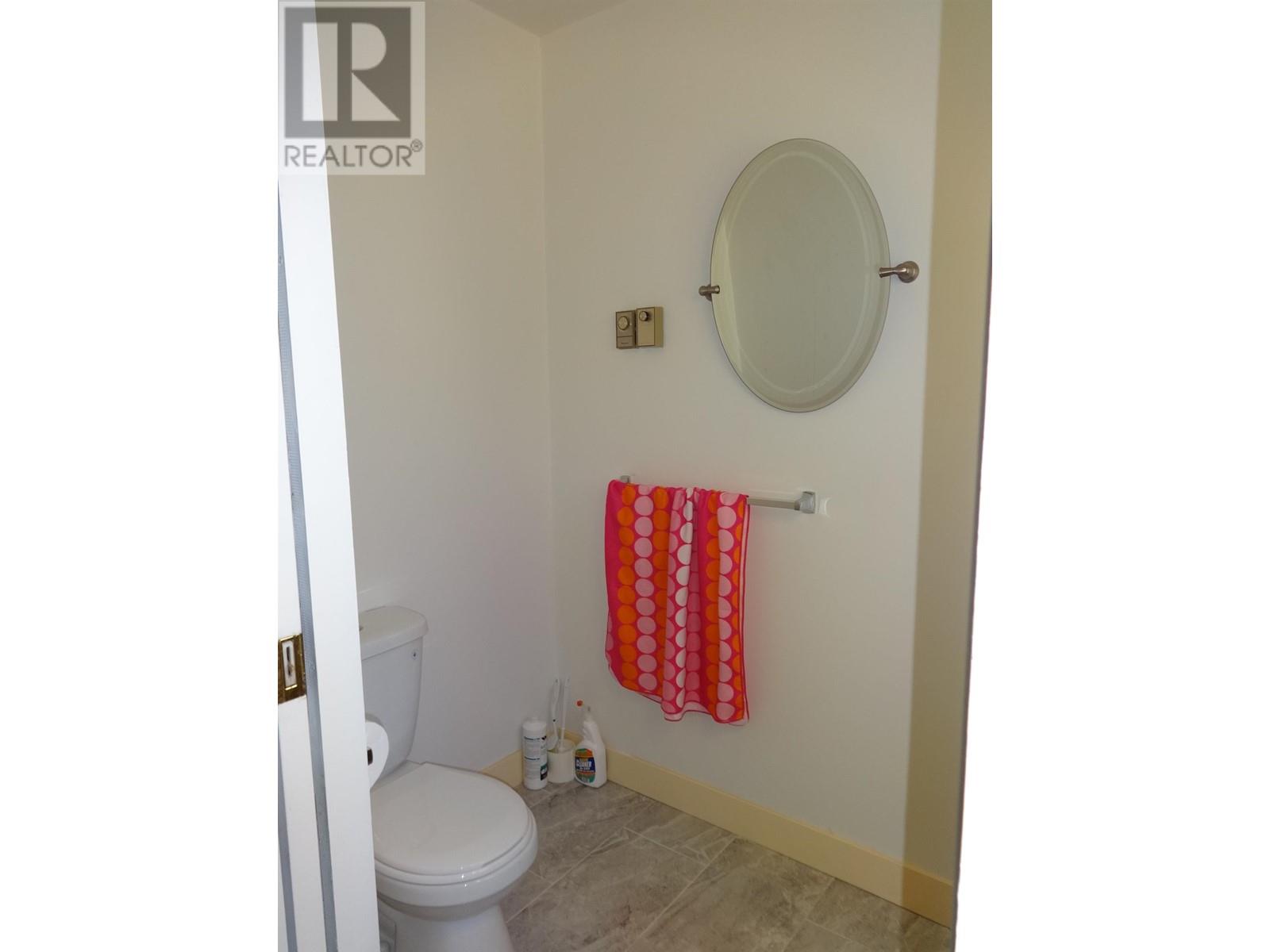 11682 SUNSHINE COAST HIGHWAY, Halfmoon Bay