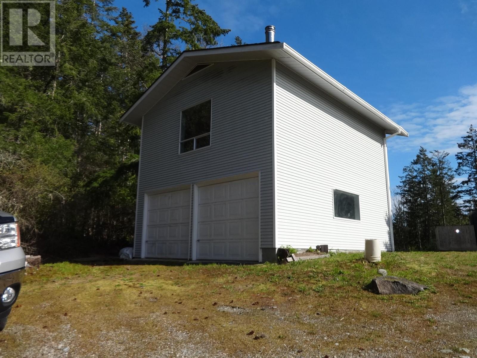 11682 SUNSHINE COAST HIGHWAY, Halfmoon Bay