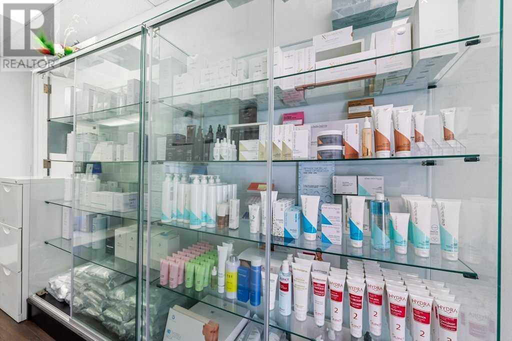 Business for Sale in    Avenue SW Mission Calgary 