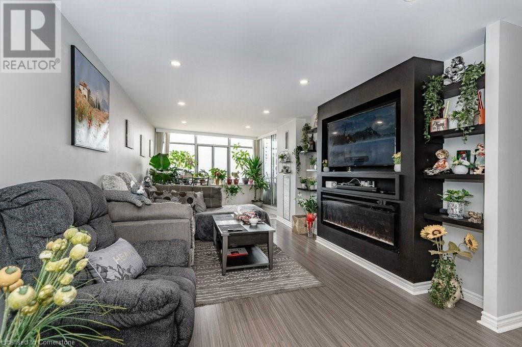 Photo 7 of 3100 Kirwin Avenue Unit 2102, Mississauga ON