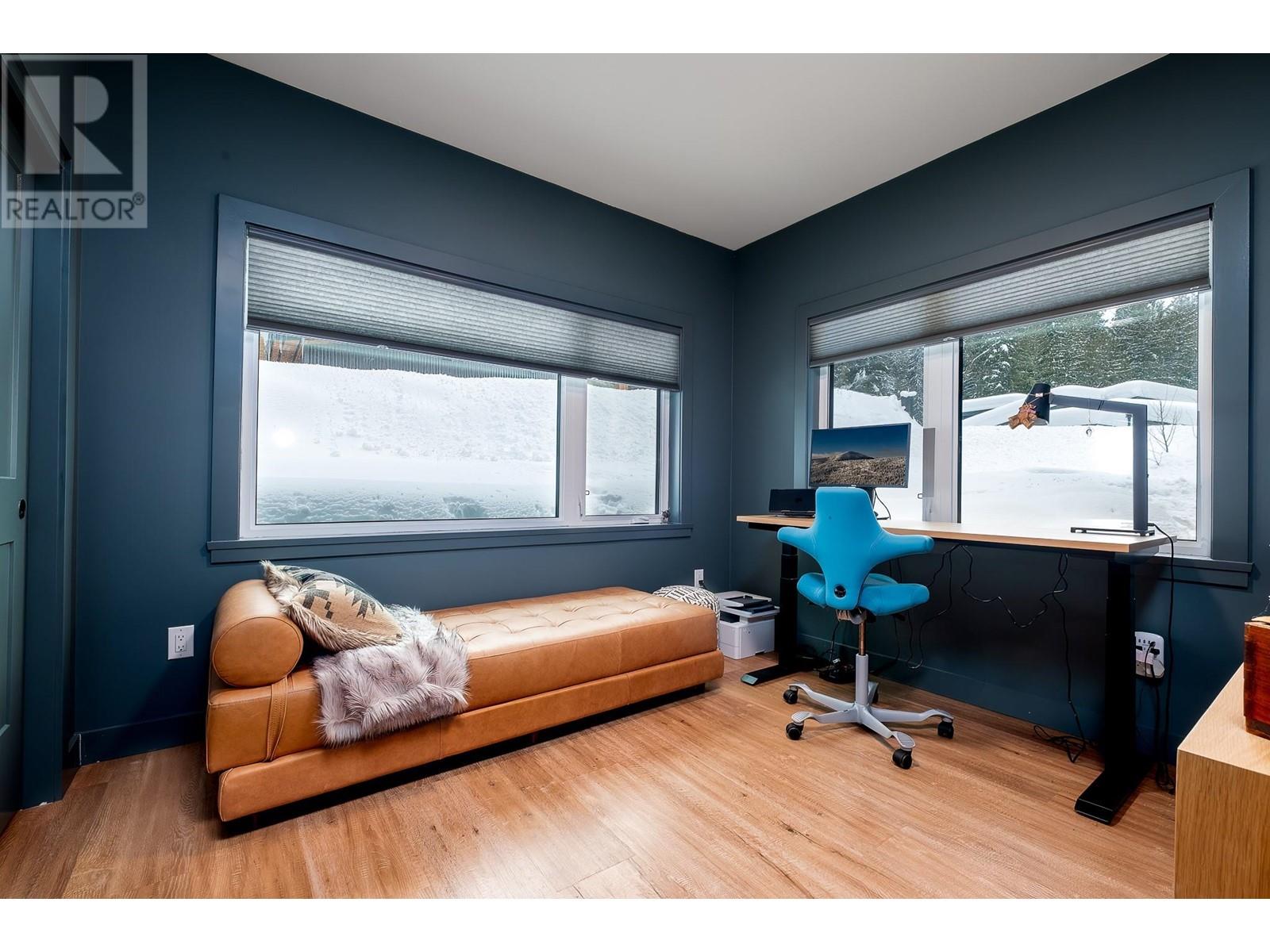 1126 CALDERA Road, Rossland