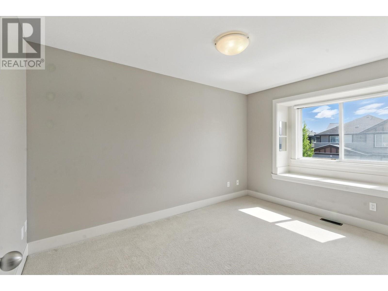 1250 YANGTZE PLACE, Port Coquitlam real estate listing R2949530
