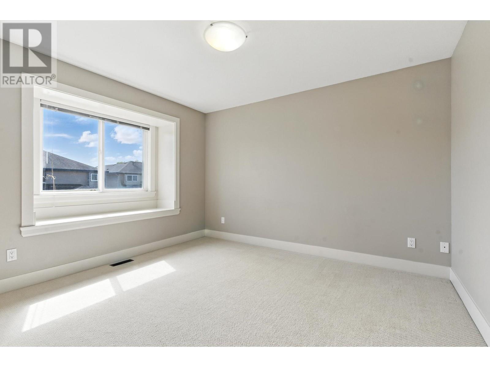 1250 YANGTZE PLACE, Port Coquitlam real estate listing R2949530
