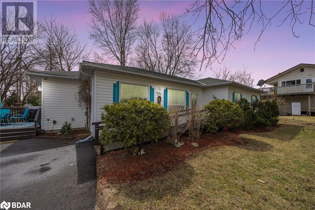 Photo 1 of 771 Roberts Road, Innisfil ON