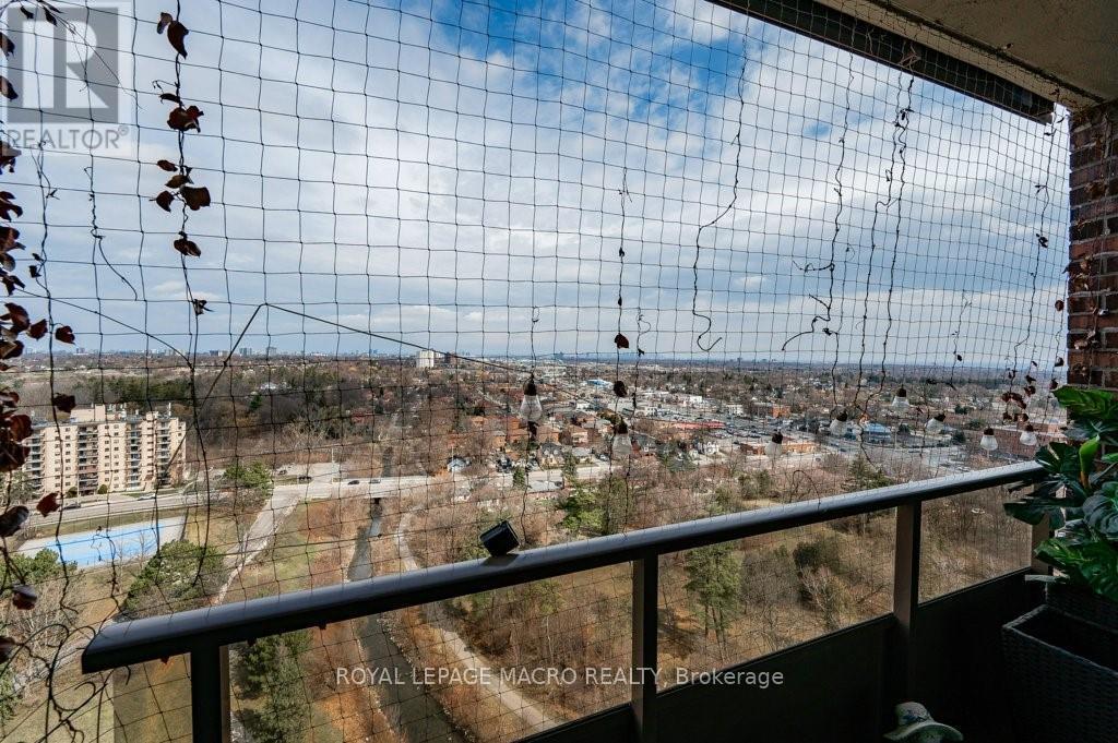 Photo 13 of 2102 3100 Kirwin Avenue, Mississauga ON