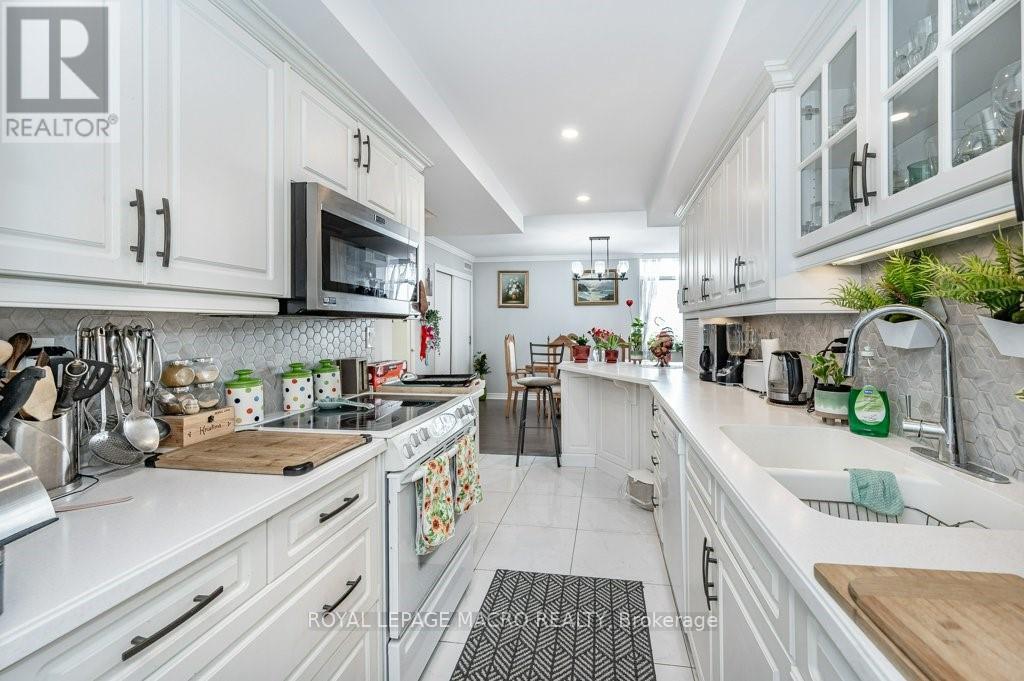 Photo 18 of 2102 3100 Kirwin Avenue, Mississauga ON