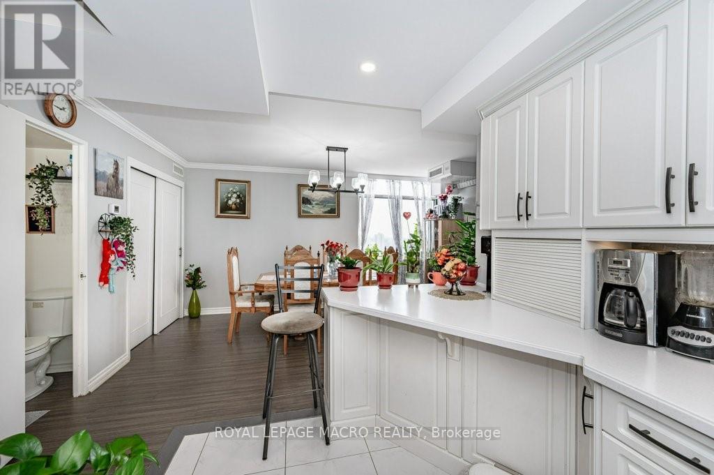 Photo 19 of 2102 3100 Kirwin Avenue, Mississauga ON