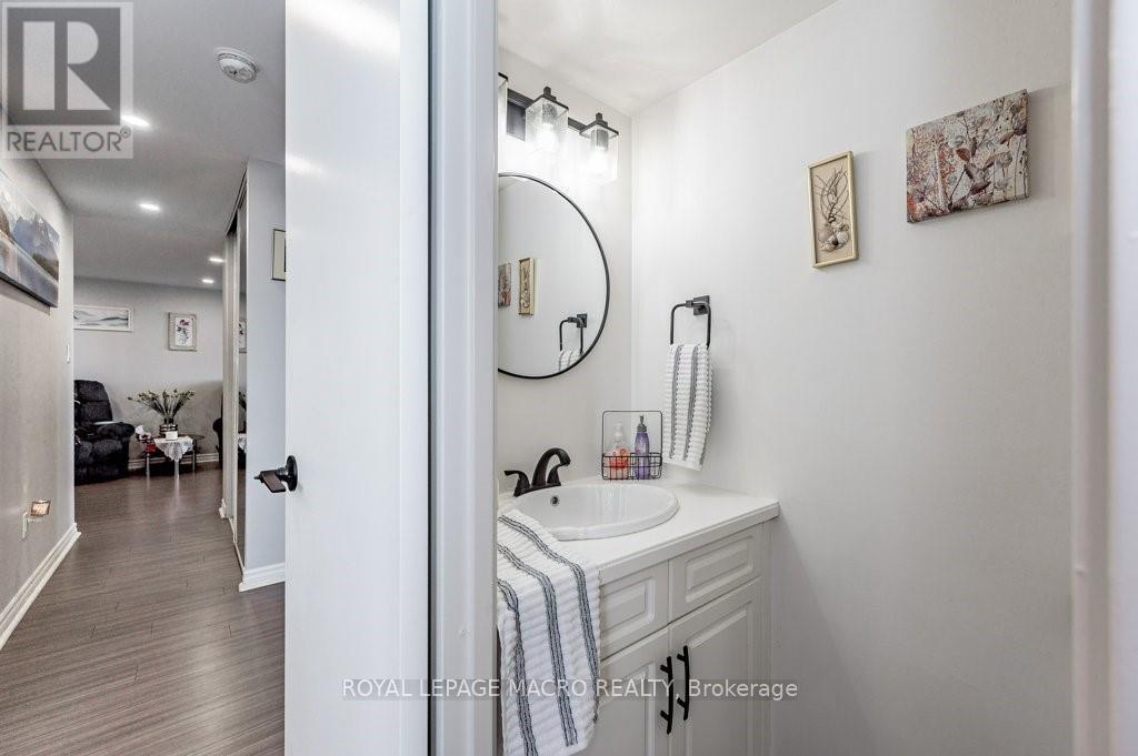 Photo 22 of 2102 3100 Kirwin Avenue, Mississauga ON