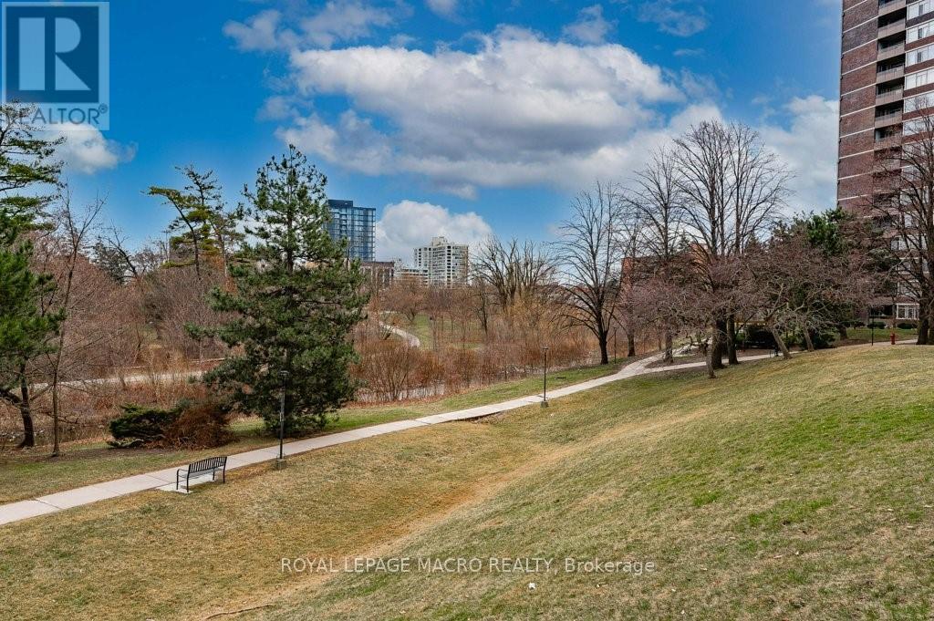 Photo 30 of 2102 3100 Kirwin Avenue, Mississauga ON