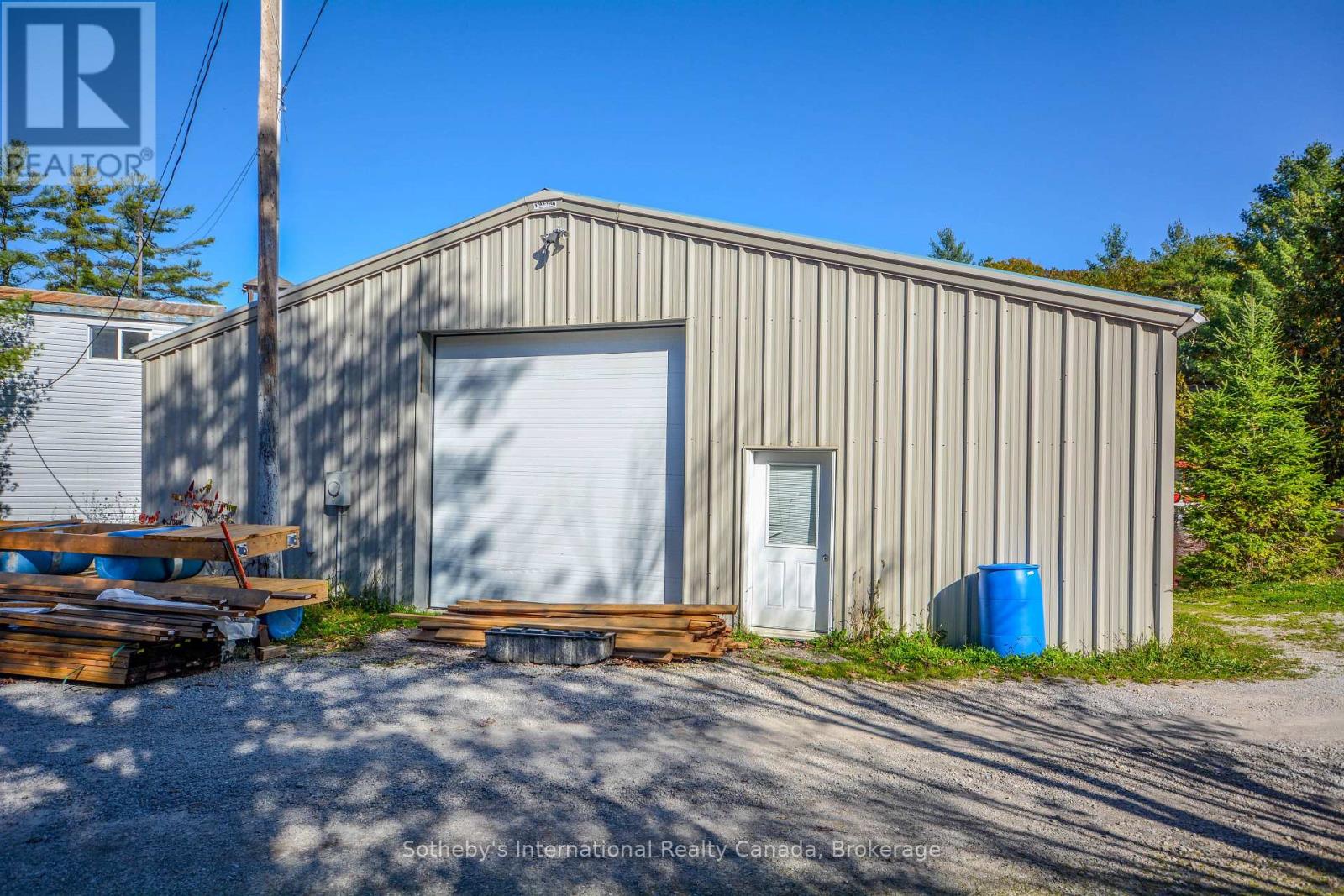 Photo 1 of 827 Go Home Lake Road, Georgian Bay ON