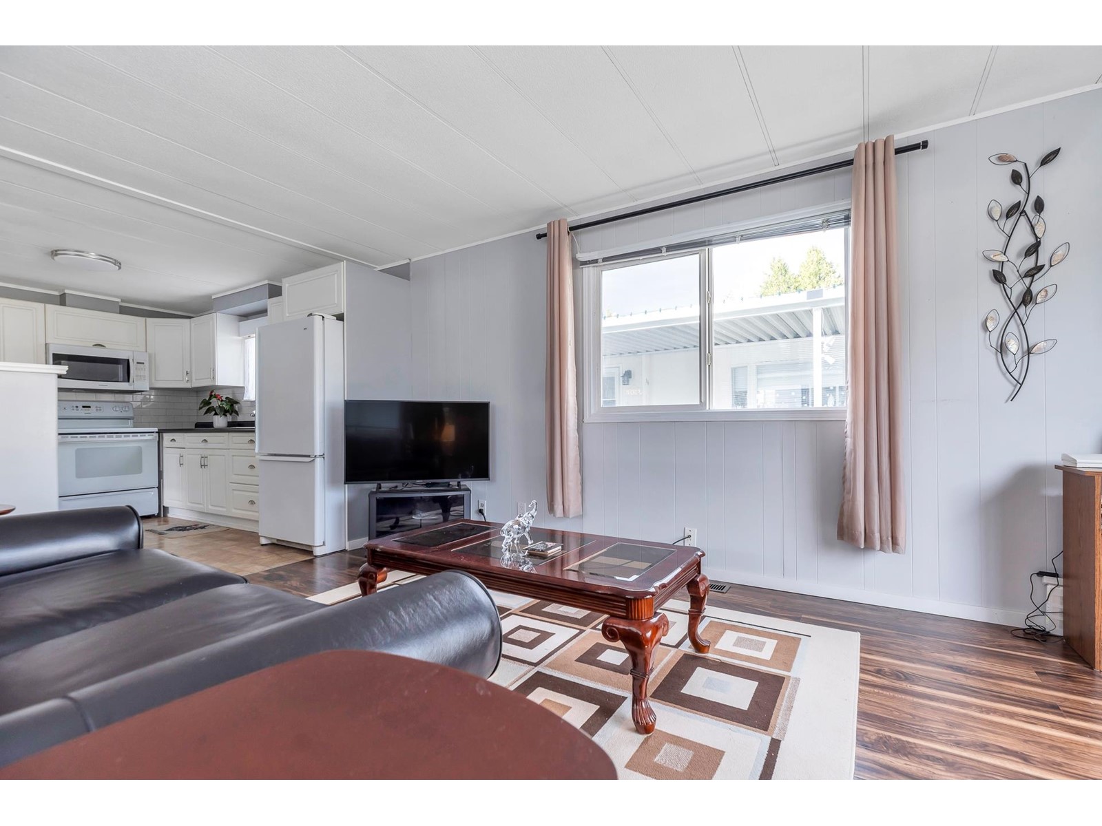 237 1840 160 STREET, Surrey