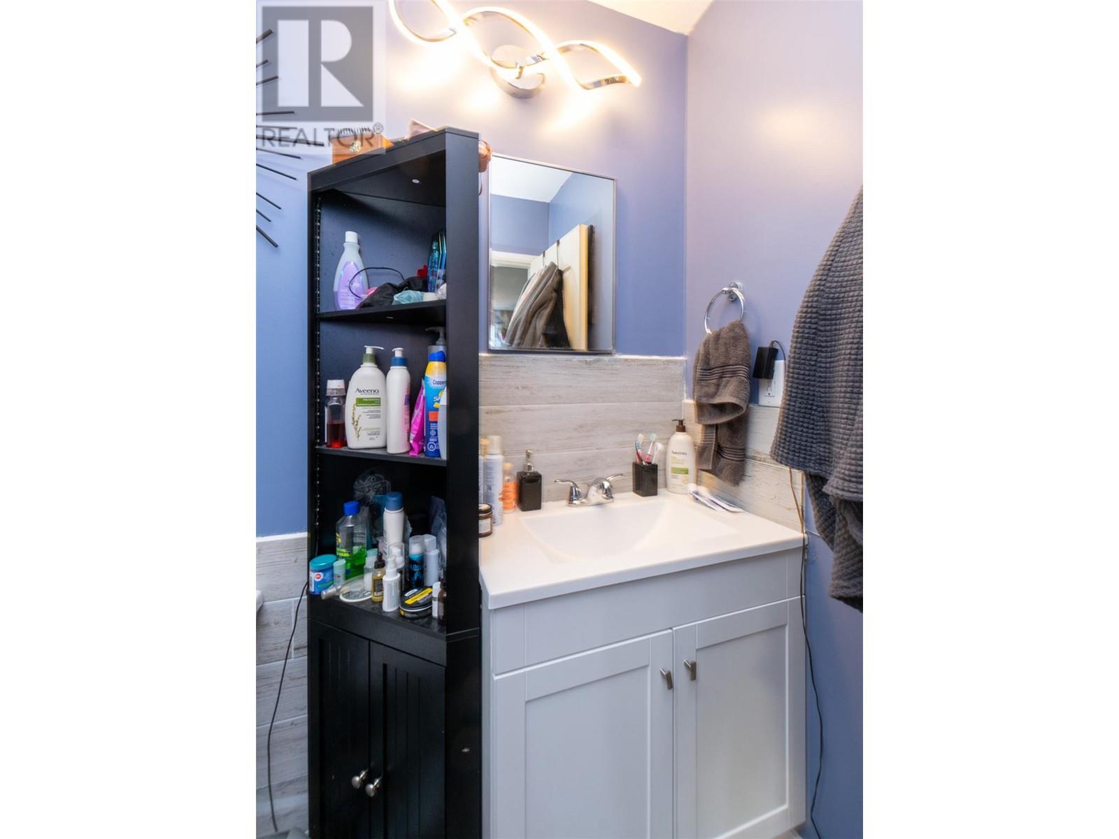  713 Russell Avenue, Enderby