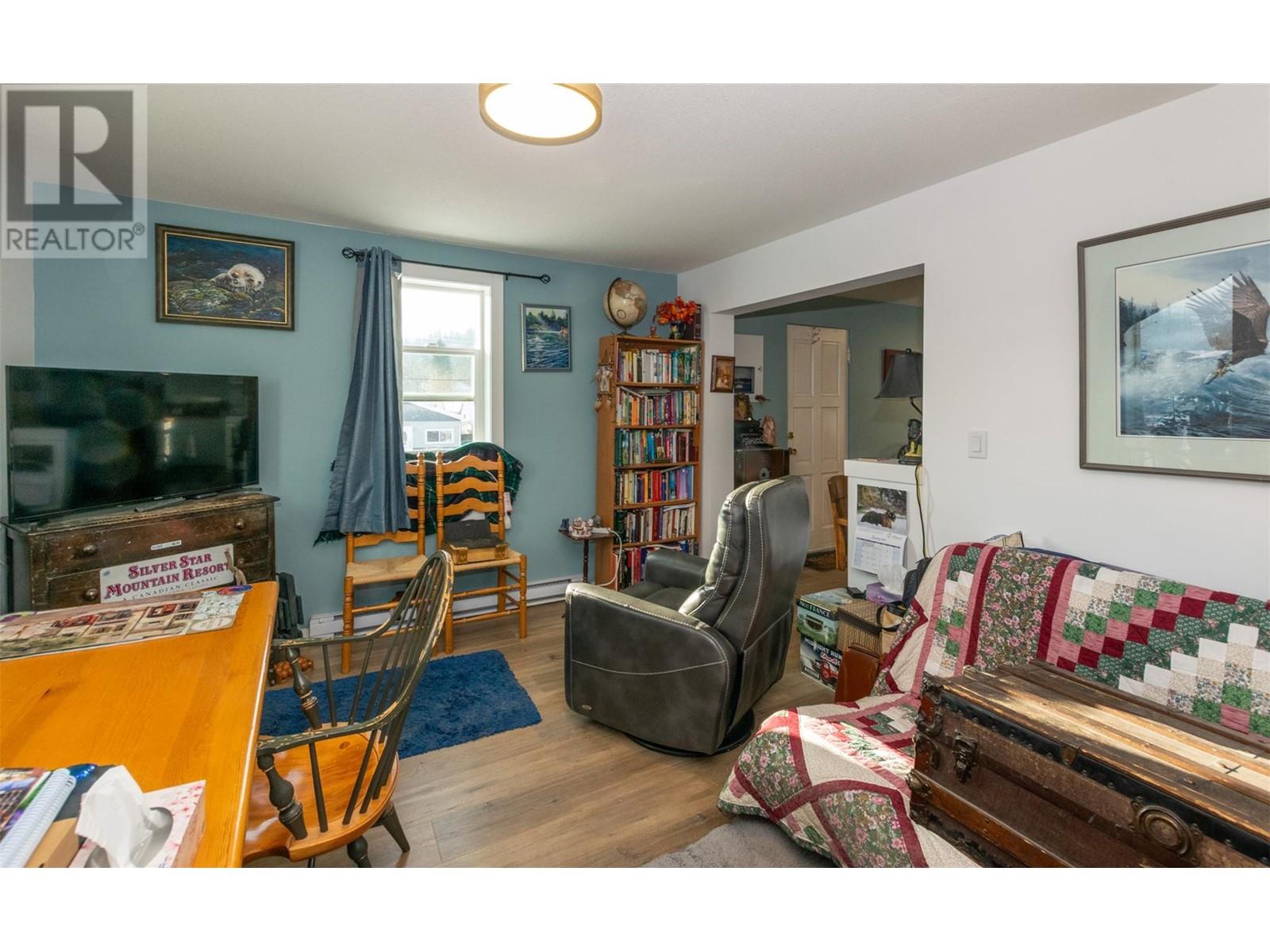  713 Russell Avenue, Enderby