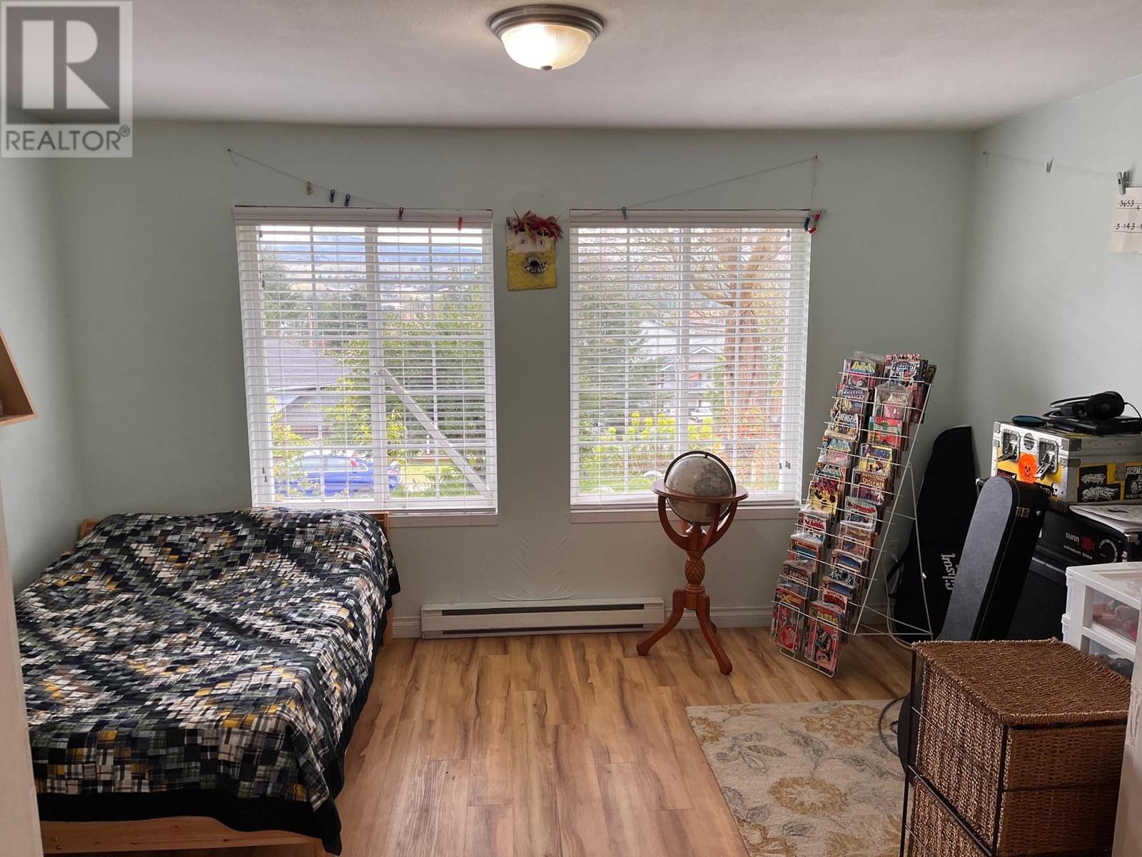5589 MEDUSA PLACE, Sechelt