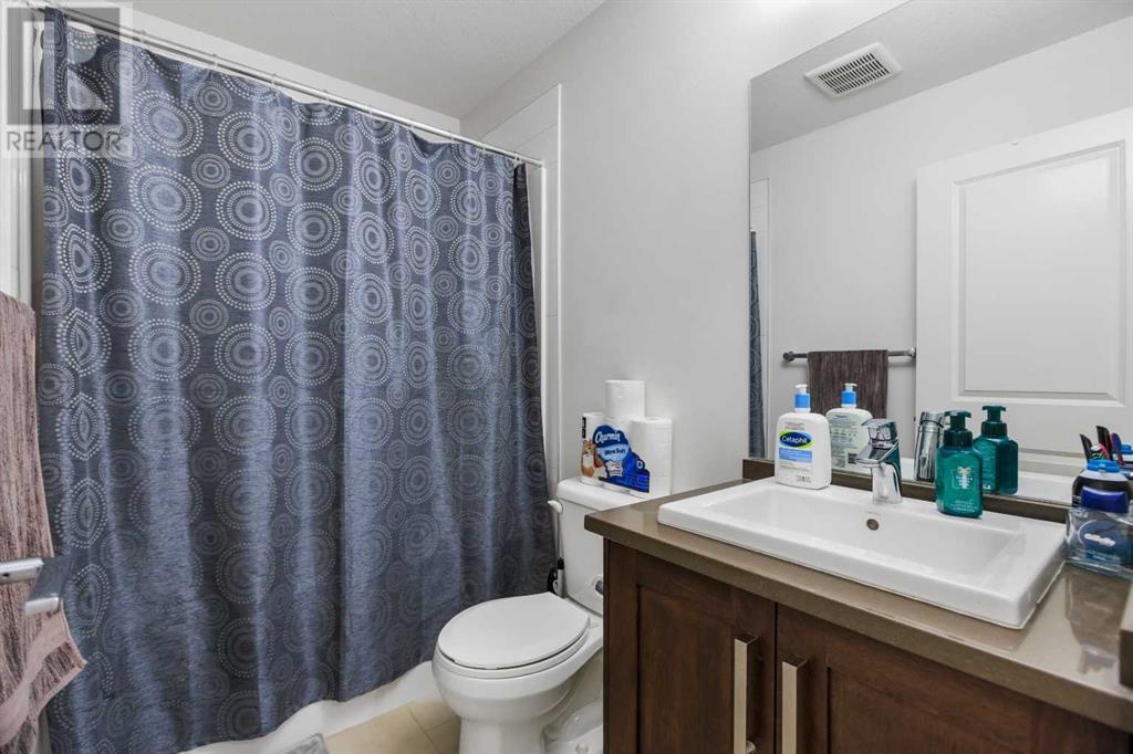 Single Family House for Sale in  Sherwood Boulevard NW Sherwood Calgary 