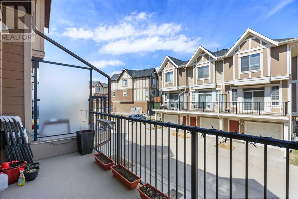 Single Family House for Sale in  Sherwood Boulevard NW Sherwood Calgary 