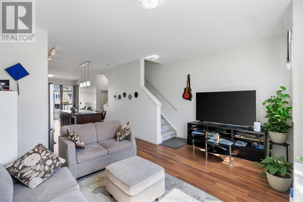 Single Family House for Sale in  Sherwood Boulevard NW Sherwood Calgary 