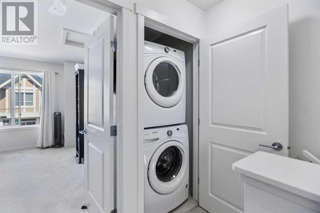 Single Family House for Sale in  Sherwood Boulevard NW Sherwood Calgary 