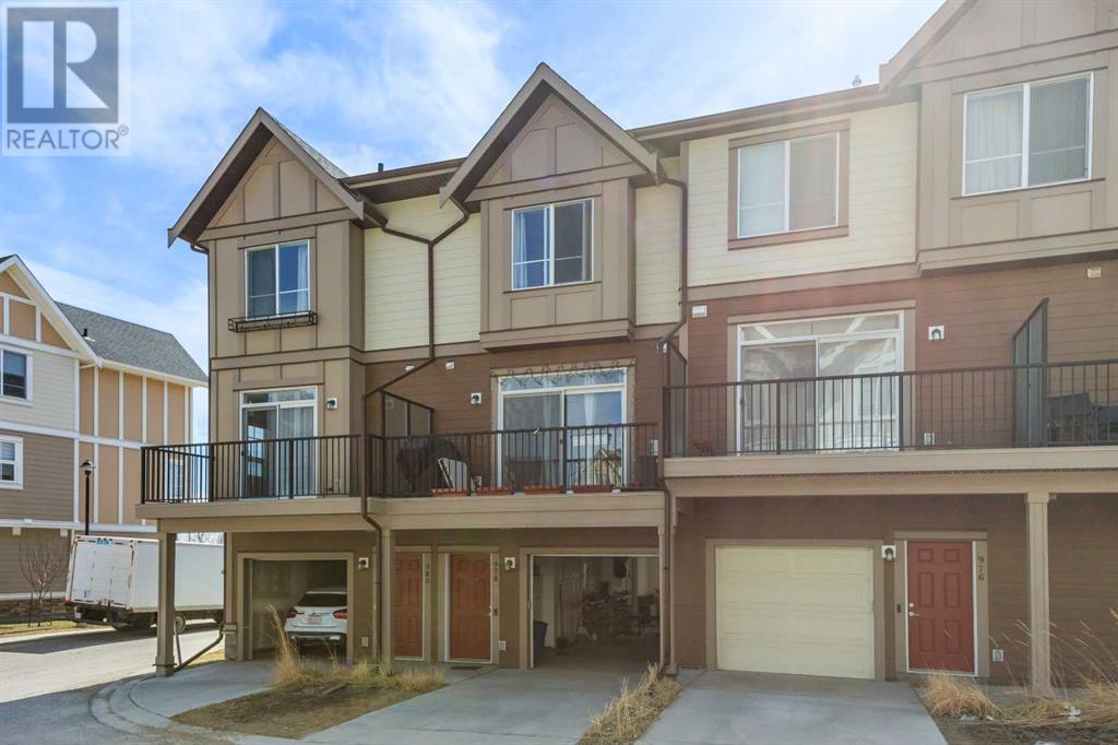 Single Family House for Sale in  Sherwood Boulevard NW Sherwood Calgary 
