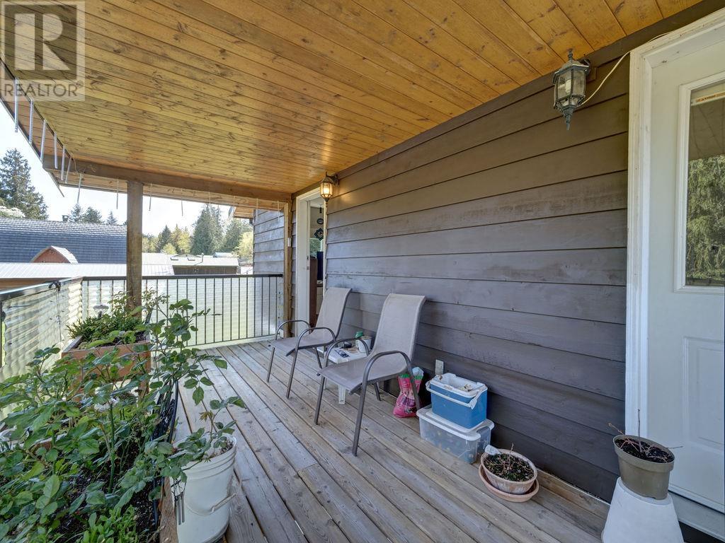 12577 WARNOCK ROAD, Pender Harbour