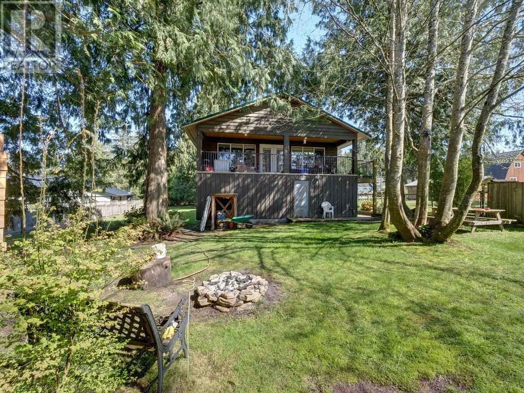 12577 WARNOCK ROAD, Pender Harbour