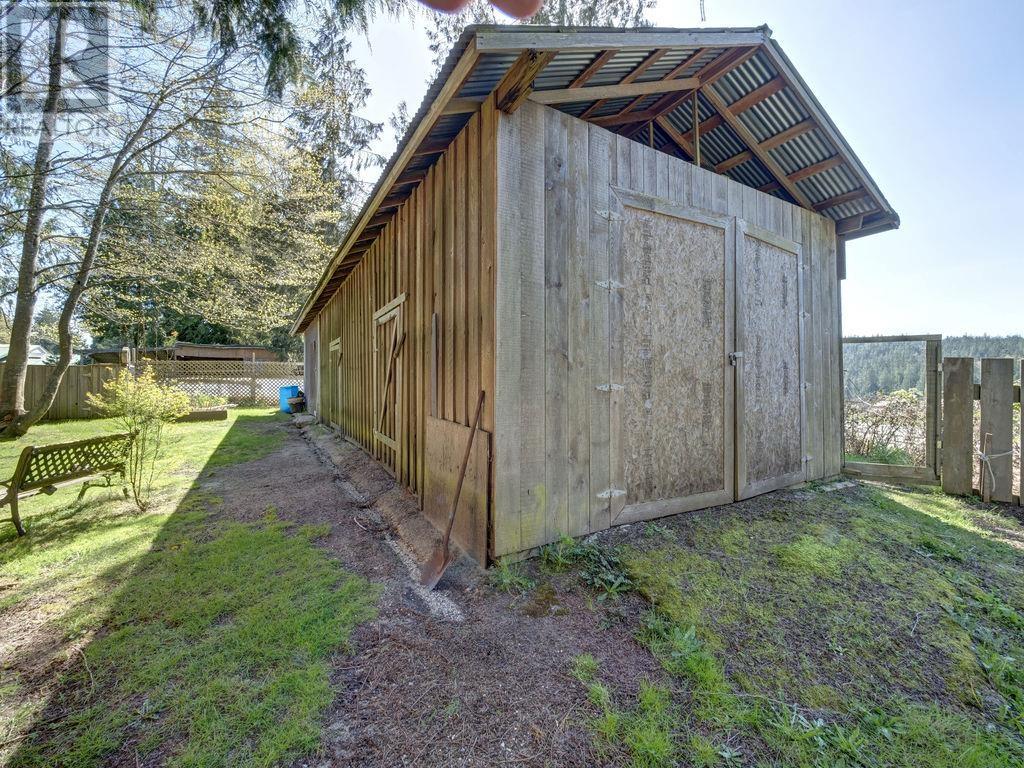 12577 WARNOCK ROAD, Pender Harbour