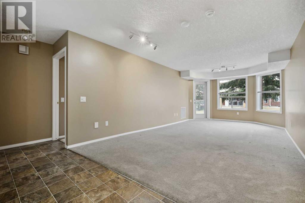Single Family House for Sale in   Simcoe Boulevard SW Signal Hill Calgary 