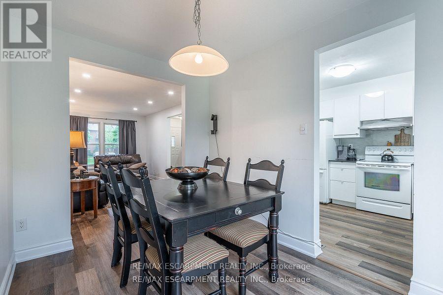 Photo 19 of 8 596 Grey Street, Brantford ON
