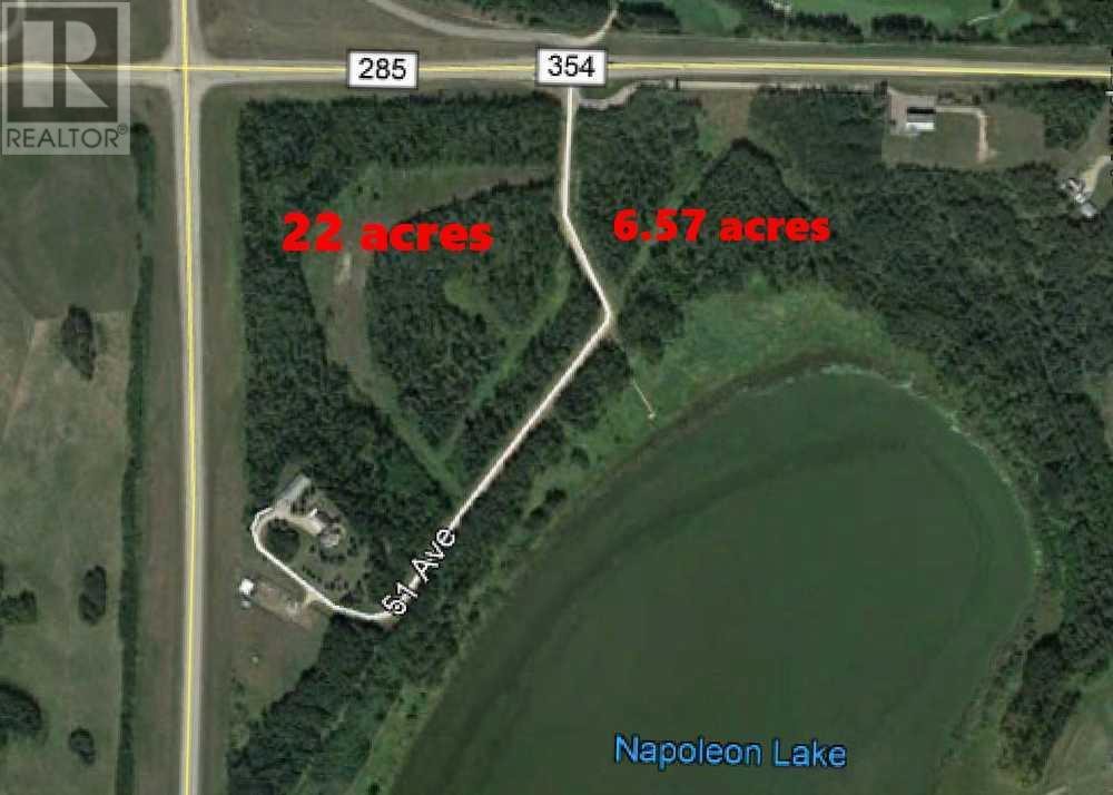 Photo 4 of 5645 Lakeside Way, Innisfail AB