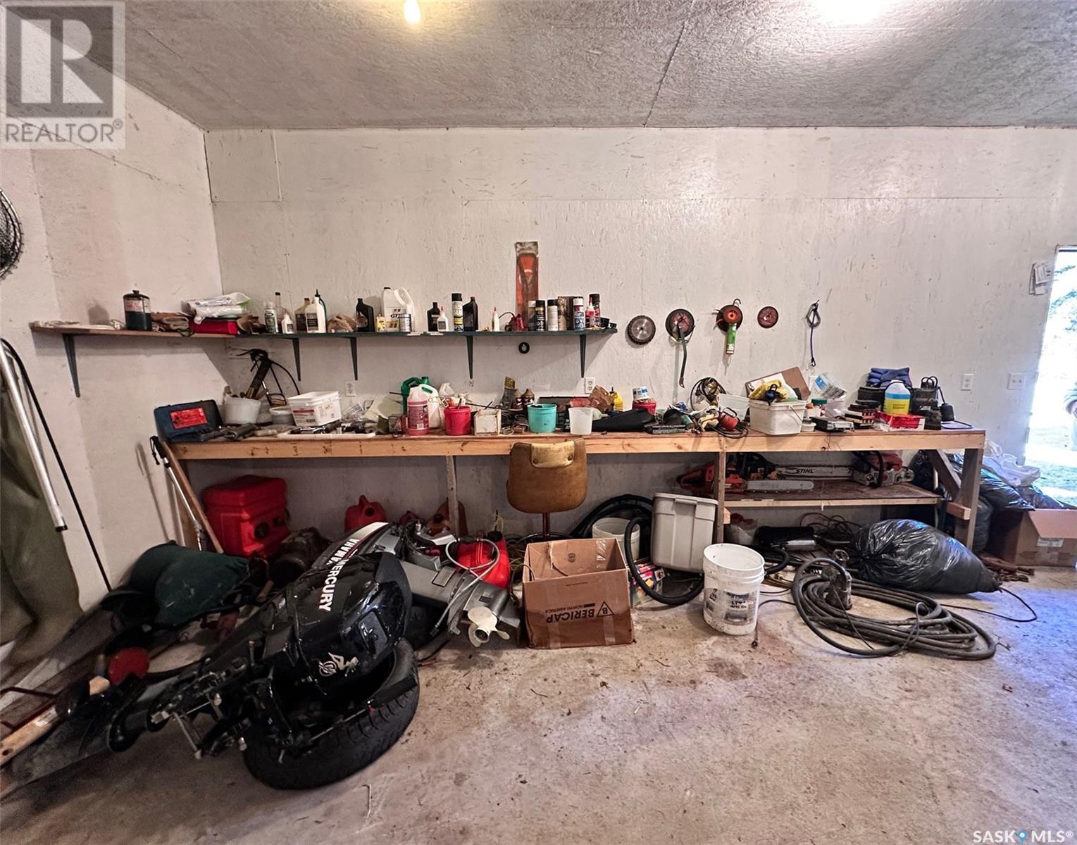 Photo 20 of 706 Railway Street, Chitek Lake SK