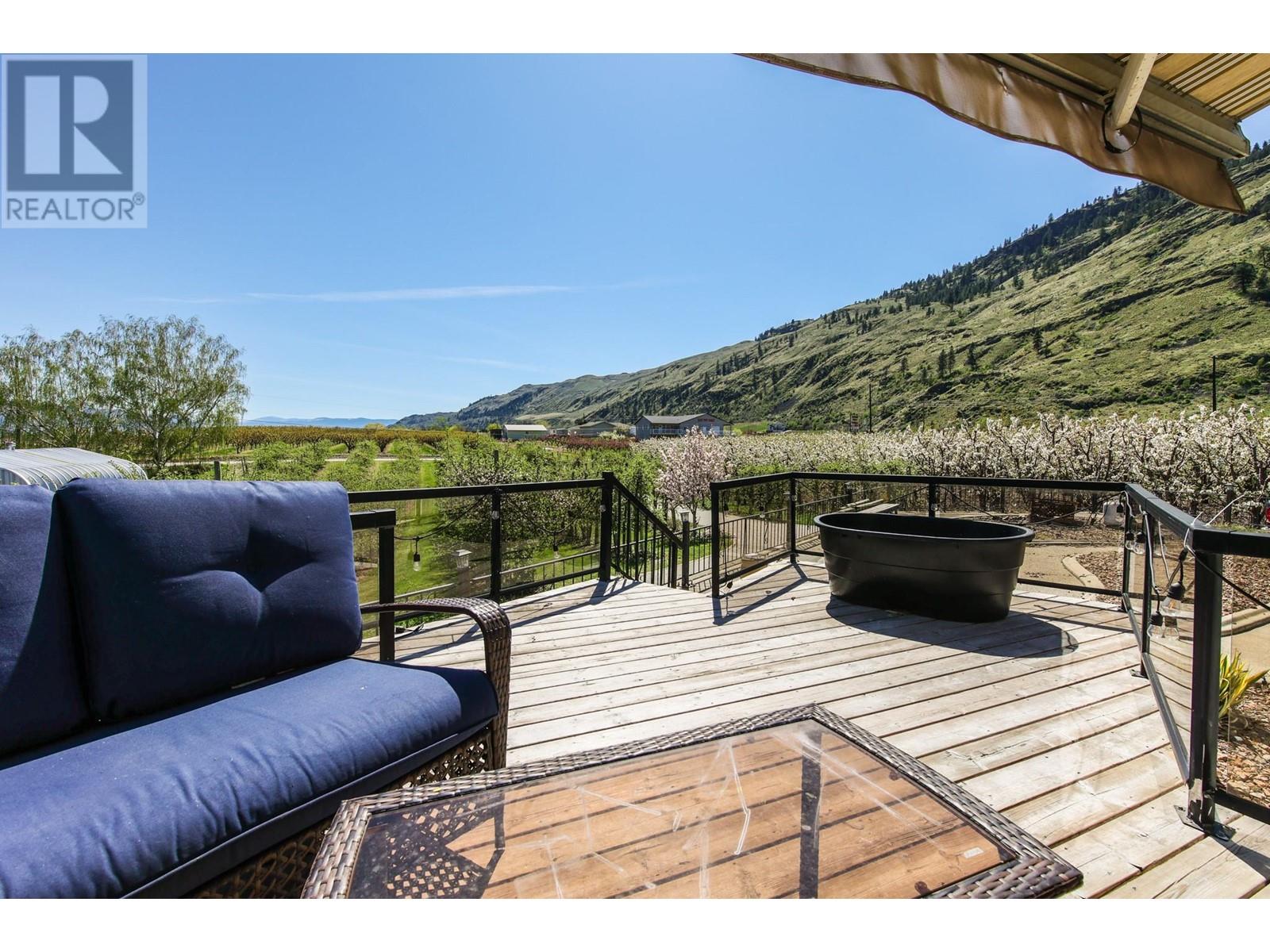  384 19 Road, Oliver