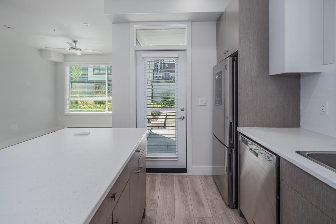 112 1516 MCCALLUM ROAD, Abbotsford real estate listing R2980805