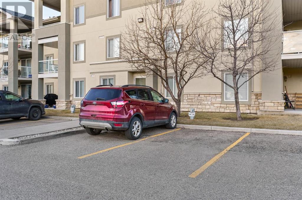 Single Family House for Sale in   Fish Creek Boulevard SW Evergreen Calgary 