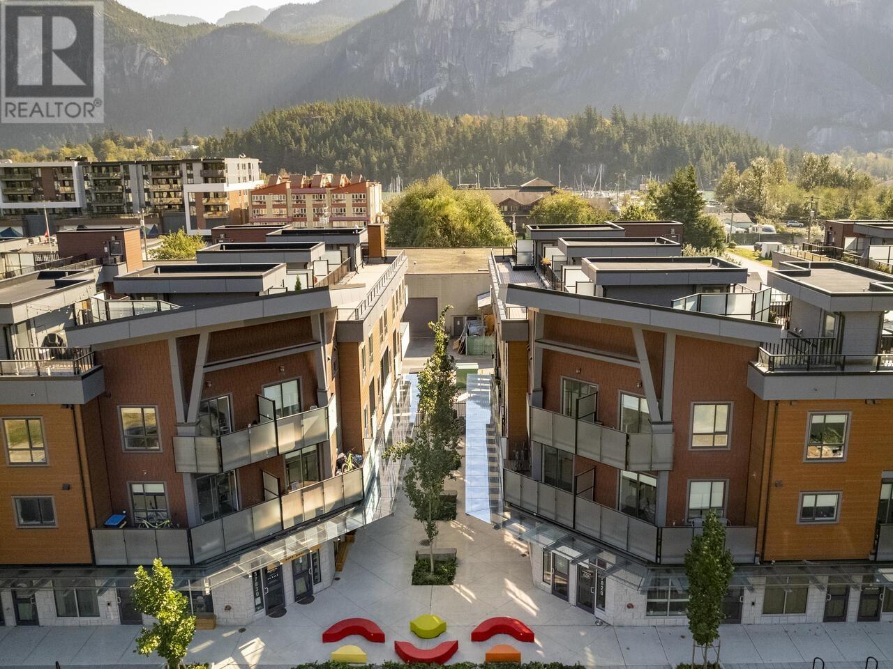 204 37842 THIRD AVENUE, Squamish
