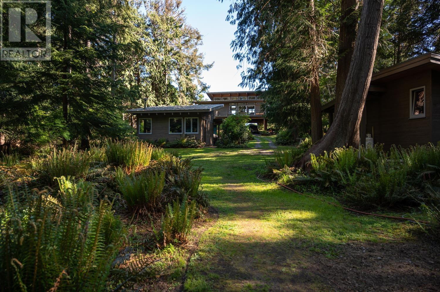 1628 VANCOUVER BOULEVARD, Other Islands