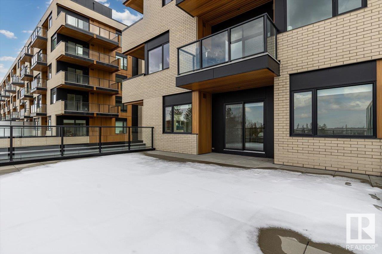 Single Family House for Sale in   BROADCAST AV SW Calgary 