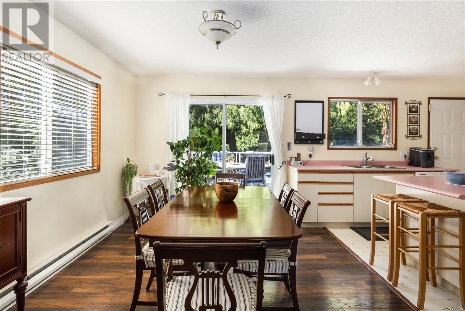 3300 Tyerman Pl, Cobble Hill